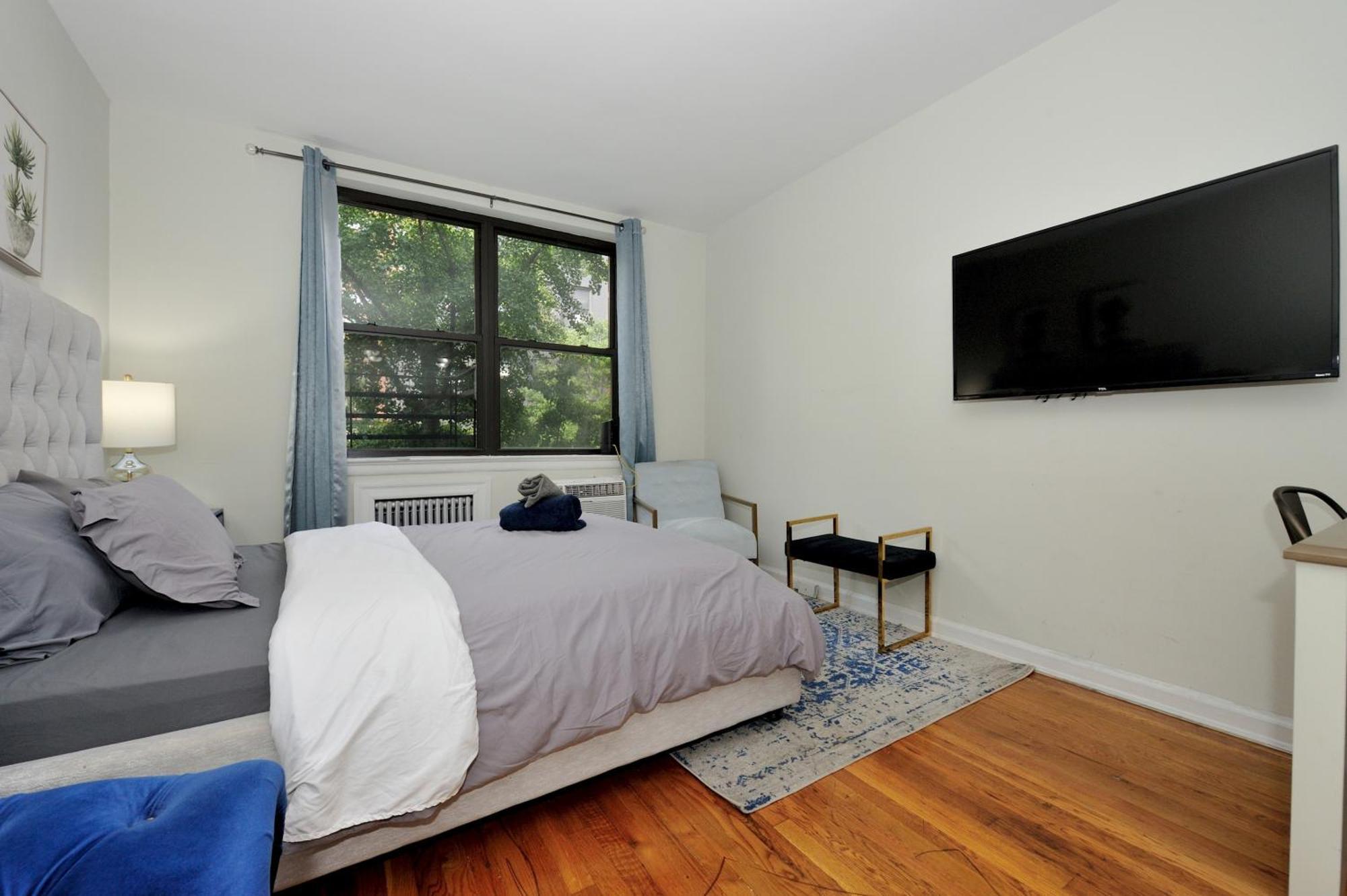 Charming Ues Walk To Subway Park * Nova York