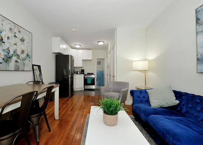 Charming Ues Studio Walk To Subway Central Park